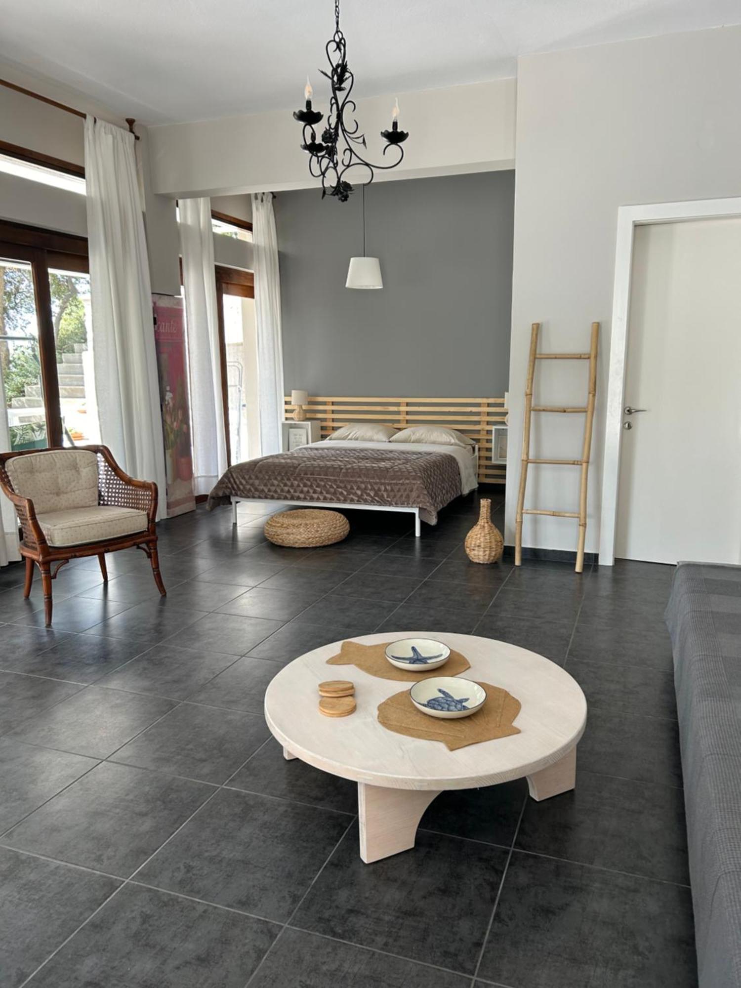 Secret Bay Appartement PalaiónTsiflíkion Buitenkant foto